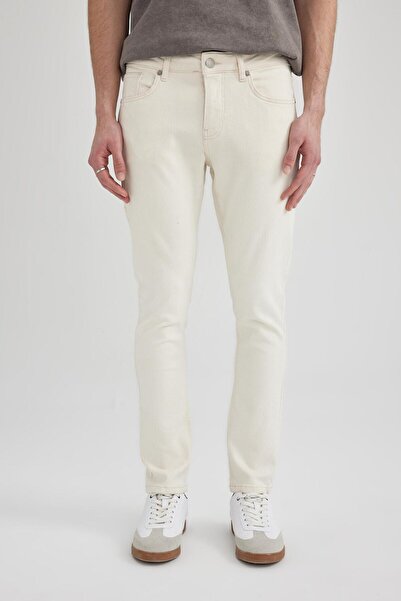 DeFacto Carlo Skinny Fit Ekstra Dar Kalıp Normal Bel Ekstra Dar Paça Jean Pantolon C6025AX24SM