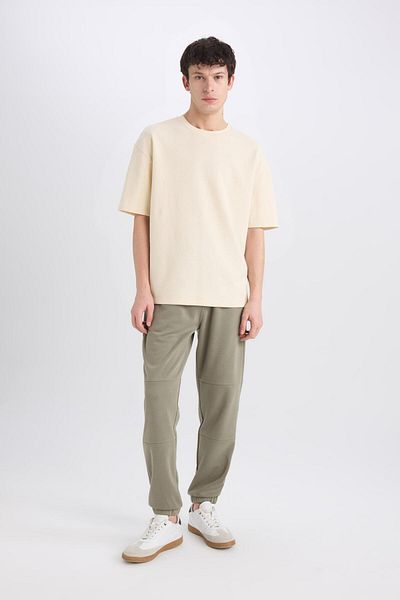 DeFacto Pantaloni de sport subțiri cu croiala normală, cu buzunar cu fermoar, talie cu șireturi, picior elastic B3657ax24sp