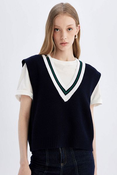 DeFacto Dfm - Regular Fit V-Neck Thessaloniki Knitted Knitwear Sweater