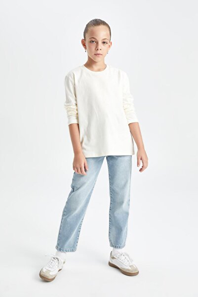 DeFacto Kız Çocuk Mom Fit Yırtık Detaylı Dar Paça Cepli Jean Pantolon C8532a824au