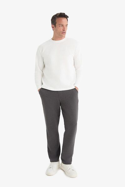 DeFacto Pantaloni de sport texturați cu picioare drepte și buzunare cu croiala normală D7603ax25sp
