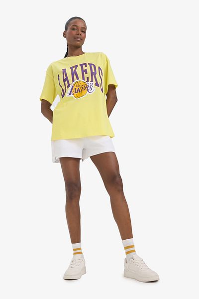 DeFacto Fit Nba Los Angeles Lakers Oversize Fit Bicycle Yaa Short Sleeve T-Shirt