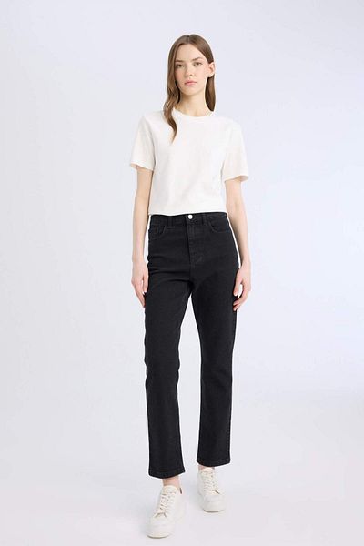 DeFacto Mary Vintage Straight Fit High Waist Straight Leg Lange Jeanshose D8180AX25SP