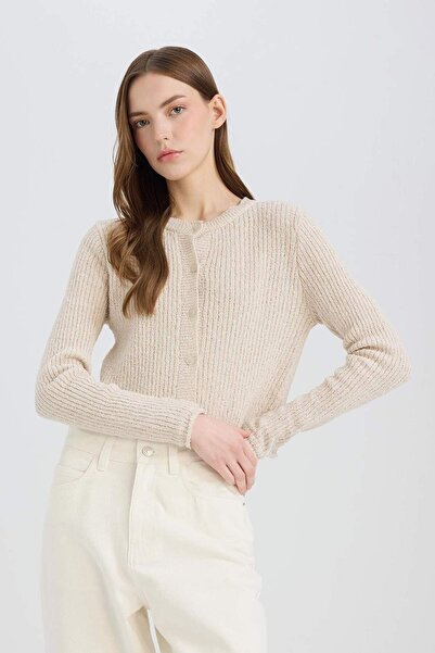 DeFacto Slim Fit Dar Kesim Bisiklet Yaka Düğmeli Triko Hırka E4613AX25SP