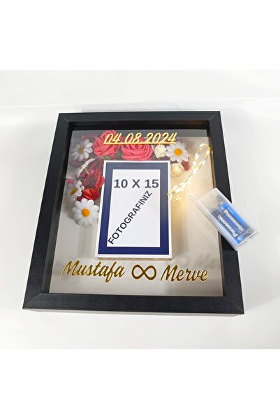 Hometaş Ev Ürünleri 25X35 FOTO+İSİM+LED HEDİYELİ 10X15 FOTOĞRAF BÖLÜMLÜ DERİN...