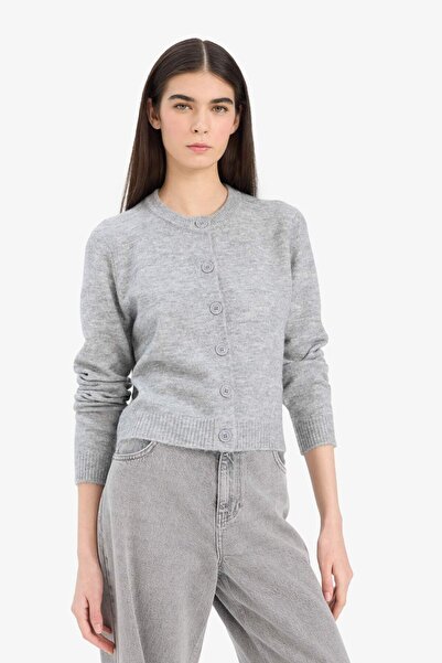DeFacto Regular Fit Bisiklet Yaka Basic Düz Düğmeli Soft Touch Yumuşak Triko Hırka E3654AX25SP