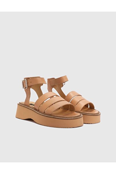 İLVİ Petkov Hakiki Deri Kadın Taba Sandalet