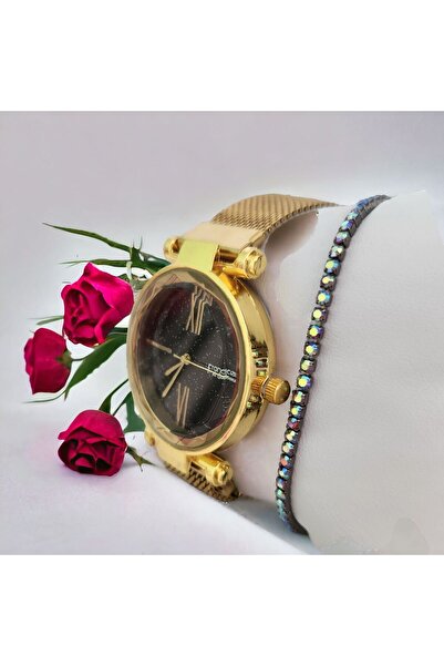 OEM Elegant Gold Women's Watch with Included Bracelet
