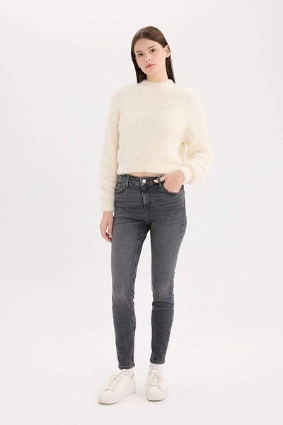 DeFacto Pantaloni skinny cu talie înaltă, cu picioare drepte, lungi, cu aspect de jean, spălați D5047AX24CW