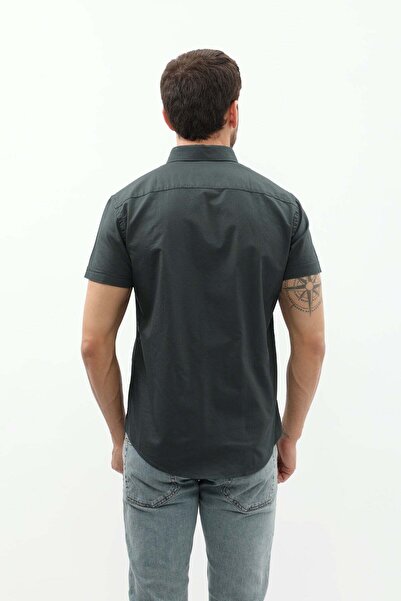 SHIRTSPRO قميص أكسفورد من شيرت برو، بأكمام قصيرة وياقة بأزرار، لون أخضر نابثا