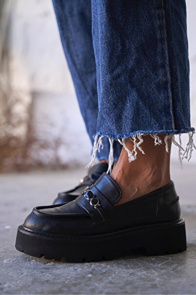 PELİN'İN AYAKKABILARI ROBH SİYAH DERİ MAKOSEN