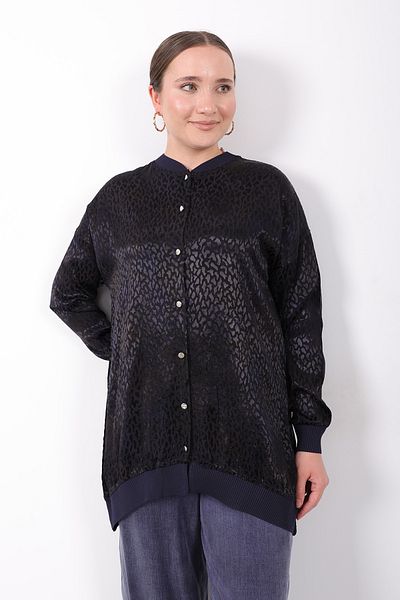 Linvey Stylish Comfortable Leopard Pattern Ribbed Jacquard Shirt