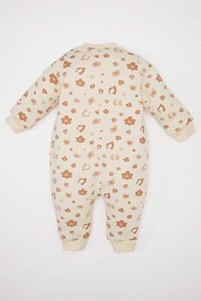 DeFacto Kız Bebek Yeni Doğan 2,5 Tog Elyaf Çiçek Desenli Penye Uyku Tulumu D5334A524WN