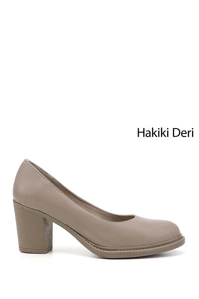 GÖNDERİ(R) Women/Girls Beige Medium Thick Heeled Genuine Leather Shoes