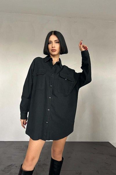 Moda Ebrar قميص أسود بجيب مزدوج وغطاء للإغلاق