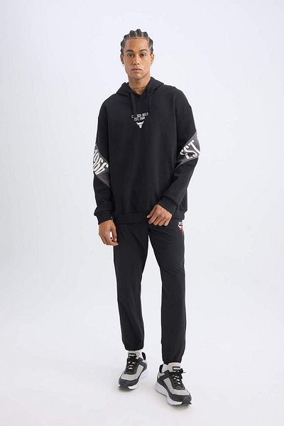 DeFacto Pantaloni de trening DeFactoFit Jogger NBA Chicago Bulls Slim Fit Îngust cu buzunare și pantaloni elastici D5631AX24AU