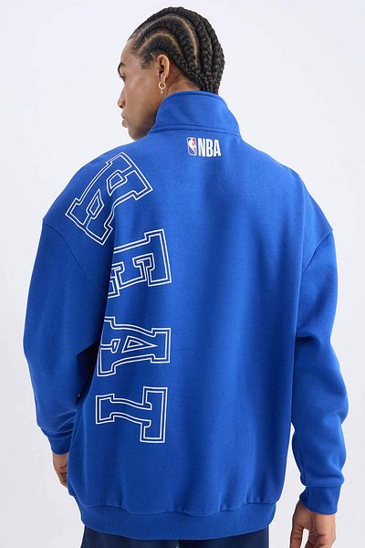 DeFacto DeFactoFit NBA Miami Heat Oversize Φαρδύ γιακά με εμπριμέ πίσω μέρος Χοντρό φούτερ A7247AX24AU