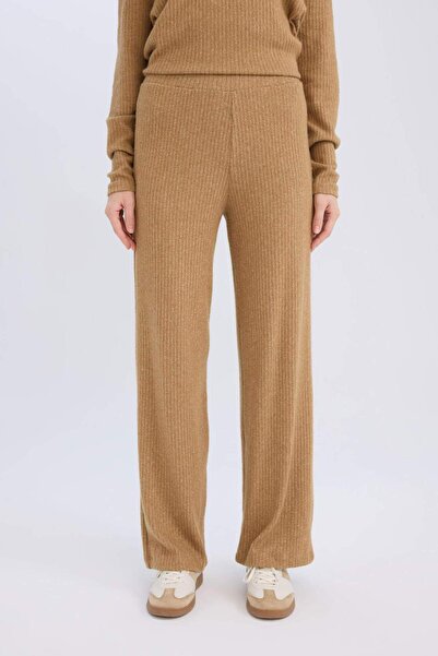 DeFacto Pantolon Traditional Flare Fit Düz Paça Fitilli Kaşkorse D6050AX24AU