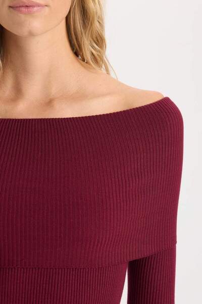 DeFacto Fitted Açık Omuz Basic Düz Uzun Kollu Vücuda Oturan Midi Triko Elbise D6840AX24AU