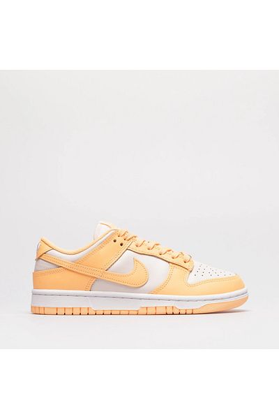 Nike Dunk Low „Cremă de piersici”