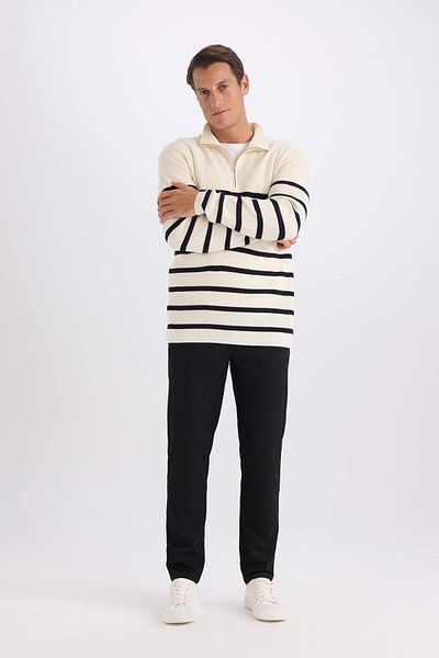 DeFacto Pantaloni Jogger Basic cu buzunare drepte D8639ax24au