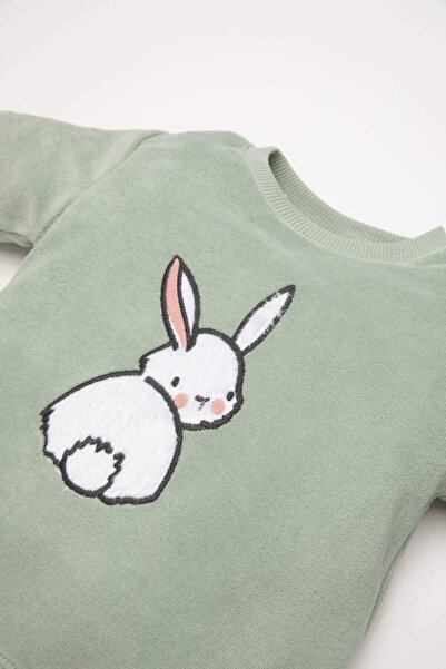DeFacto Kız Bebek Pijama Takımı Tavşan Baskılı Velur Uzun Kollu Üst Beli Lastikli Uzun Alt D5381A524WN