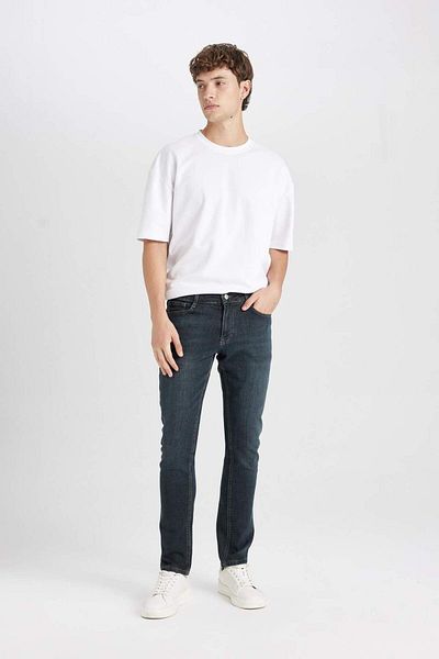 DeFacto Pedro Slim Fit, model îngust, talie normală, pantaloni de jeans cu picioare înguste E0164AX24AU