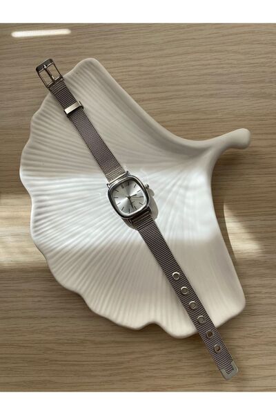 QUARTZ Women's Wristwatch Silver Mesh Model 0021