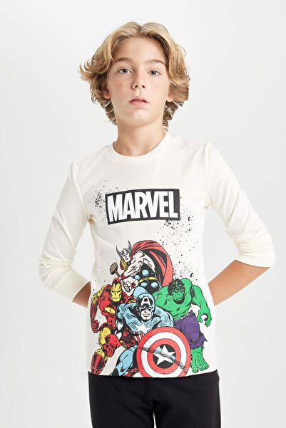 DeFacto Erkek Çocuk Pijama Takımı Marvel Comics Uzun Kollu Üst Uzun Alt D3626A824WN