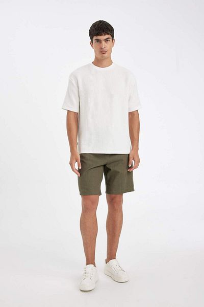 DeFacto Relax-Fit-Bermudashorts aus 100 % Baumwolle D7916AX24SM