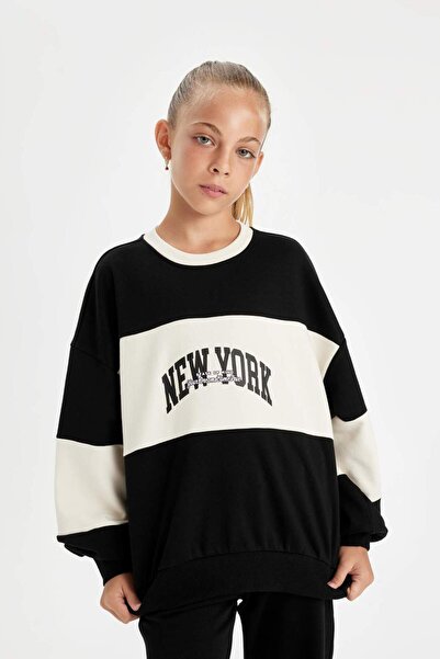 DeFacto Kız Çocuk Siyah Oversize Geniş Kalıp Bisiklet Yaka Baskılı Sweatshirt D1105A824AU