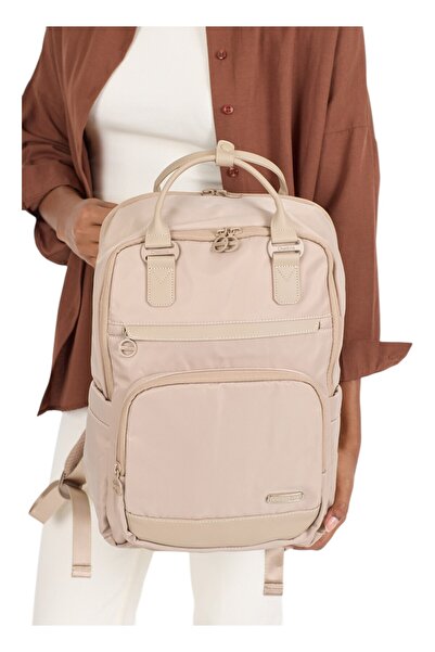 Chantria Suya Dayanıklı, Hırsızlık Karşıtı Koruma Cepli, Valiz Sabitleme Kemerli 15.6inç Sırt Çantası CB00765