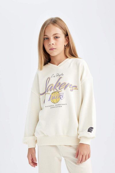 DeFacto سويت شيرت برقبة دائرية كبير الحجم للفتيات من NBA Los Angeles Lakers C9506a824au