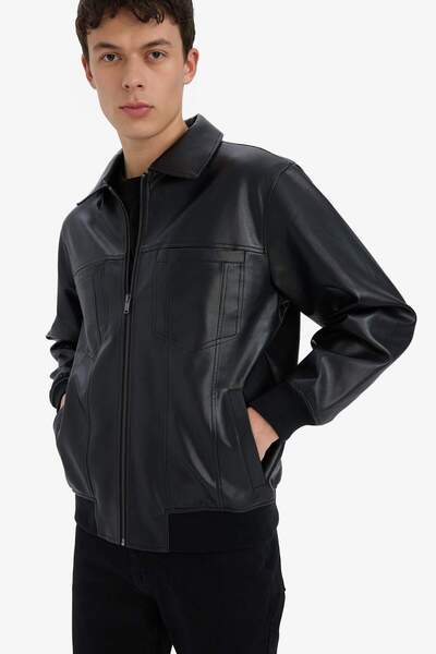 DeFacto Su İtici Regular Fit Normal Kesim Fermuarlı Cepli Suni Deri Mont C5843AX24AU