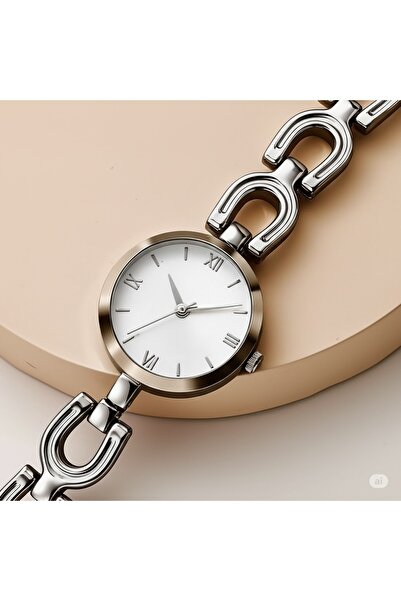 FAMEMUS ACCESSORY Wide Ring Chain Detailed Wrist Watch