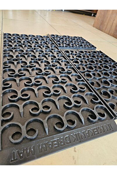 in mekanik gold Ram Horn Mop Dream Mat
