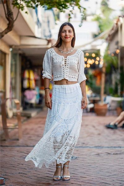 Miss Boheme White Color Knitted Lace Italian Skirt