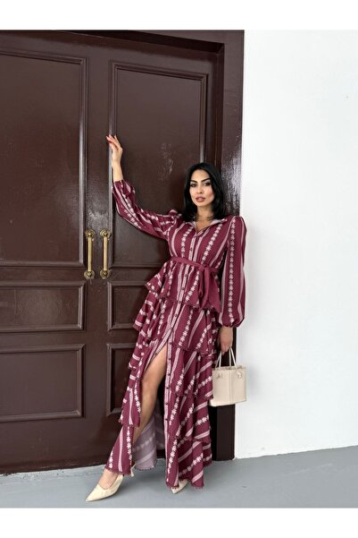 MSN قماش جينيفير كريب وتفاصيل دانتيل مبطن ومزين بكشكشة عنابي (الحزام متضمن) -...