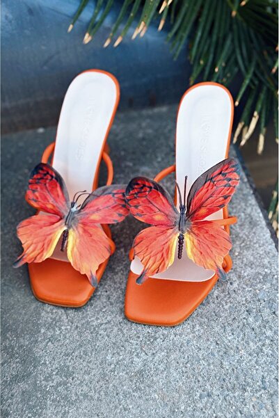 I Love Shoes شبشب نسائي بكعب من Haxsed باللون البرتقالي غير اللامع