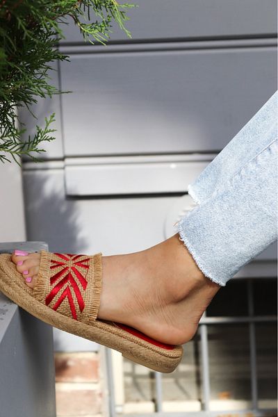 CICIKIZ Colorful Embroidery Detailed Jud Fabric Covered Straw Slippers