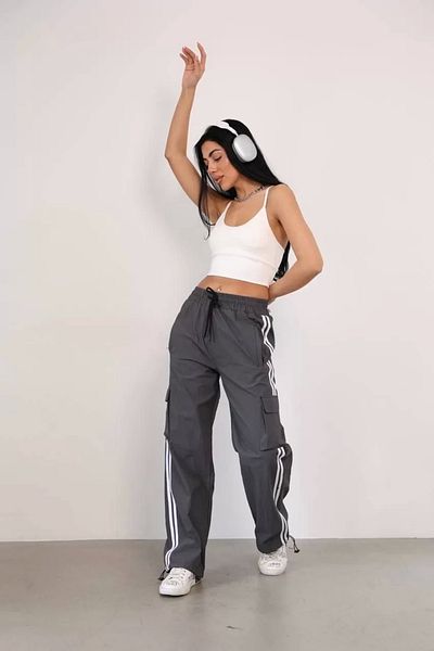 SuQ Parachute Fabric Cargo Pocket Baggy Tracksuit - Gray
