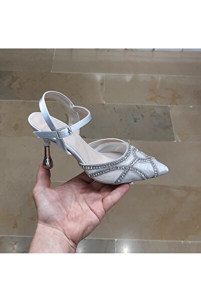 MİSS PARK MODA Жіночі туфлі на тонкому каблуці з оцинкованими та кам'яними де...