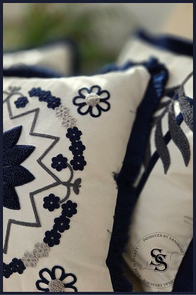 SasoHome Husă de pernă din in, cu model de broderie cu pumn de flori de frumusețe