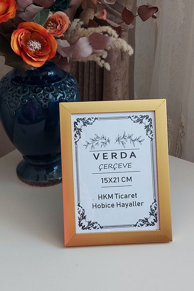 Verda Çerçeve Κορνίζα 15x21 cm! Διακοσμητικό πλαίσιο επιφάνειας εργασίας με γυαλί PVC με ξύλινα πόδια!
