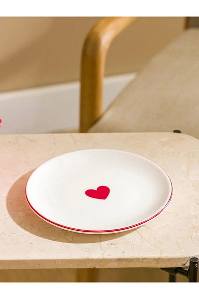 LC Waikiki Πιάτο κέικ από πορσελάνη LCW HOME Heart Printed 18 cm (W5)