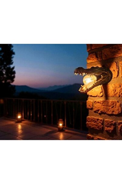 CESSTORE Rustic Crocodile Themed Decorative Lighting, Original Design Sconce, Eye-Catching Table Lamp