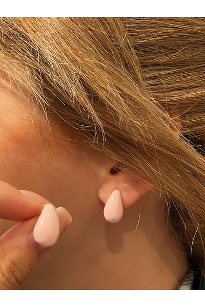 Accessories أقراط نسائية صغيرة على شكل قطرة باللون الوردي من Hei للاستخدام اليومي