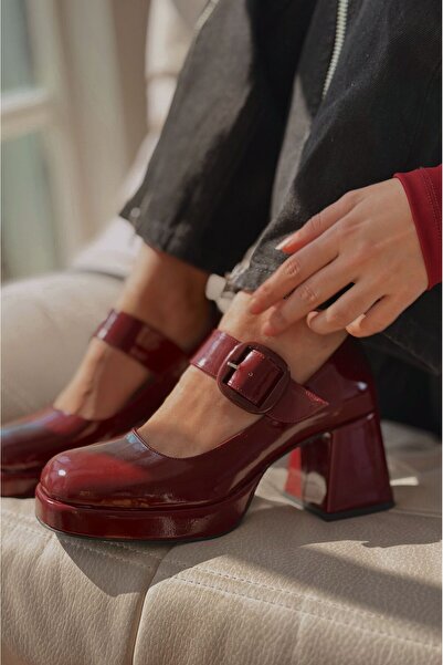 I Love Shoes Lanis Patent Leather Buckle Detailed Platform Heeled Shoes Claret Red