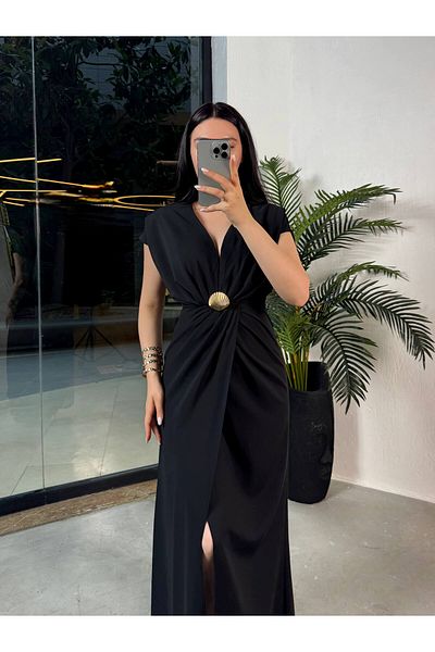 missswans Nomia Shell Accessory Cross Cutout Low-Cut Long Dress Black