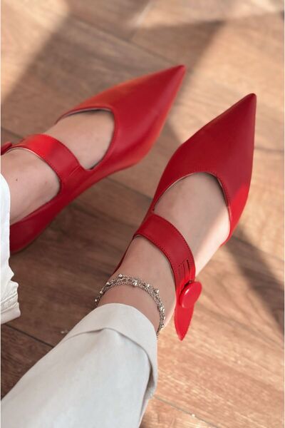 I Love Shoes Peronsa Mat Deri Kırmızı Düğme Detaylı Babet